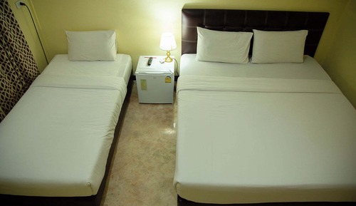 Bungalow Garden Triple Bed