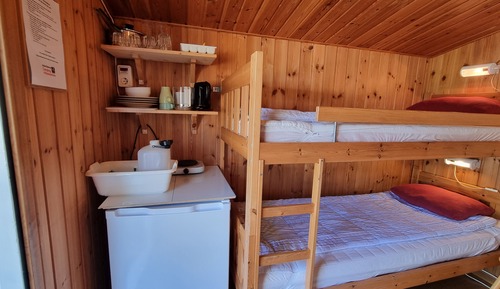 Economy Cottage, Shared Bathroom (4 Adults)
