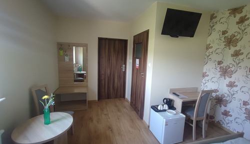 Comfort Apartment, 1 King Bed, Non Smoking, Refrigerator