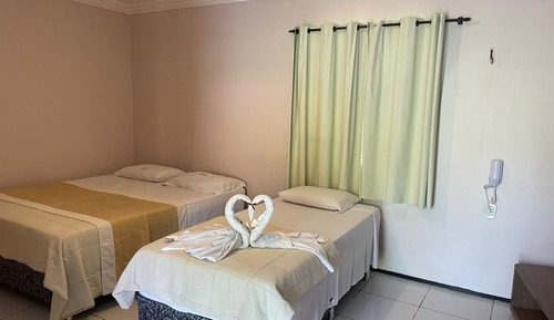 Room (Prata)