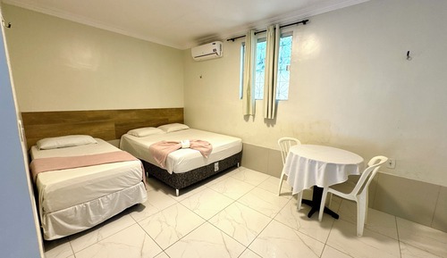 Room (Prata Master)
