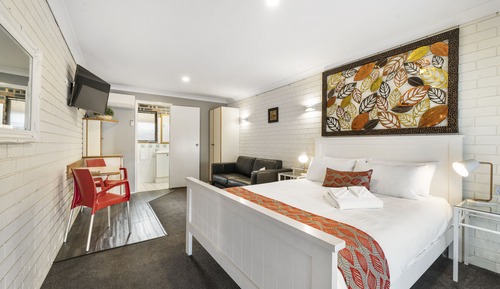 Deluxe Room, 1 Queen Bed