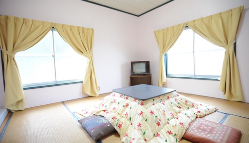 Triple Room, Shared Bathroom