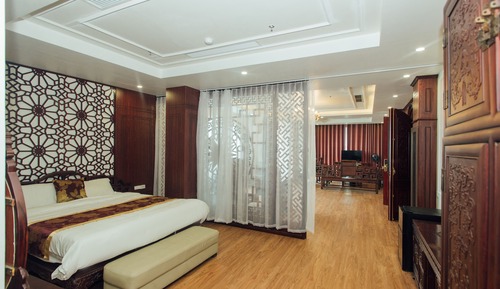 Royal Suite