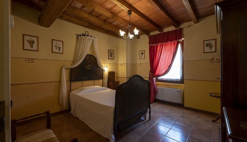 Standard Single Room