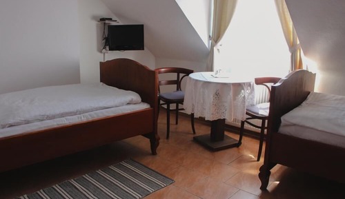 Standard Twin Room, Ensuite