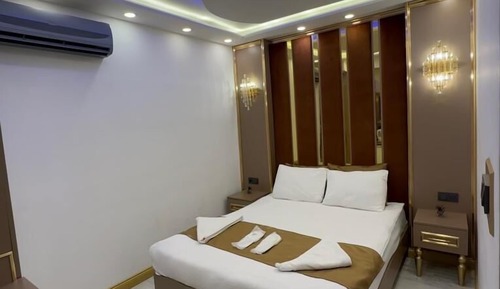 Deluxe Double Room, City View