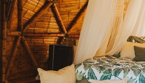 Exclusive Cabin, Jetted Tub, Garden View
