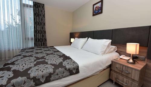Deluxe Double Room, Partial Sea View