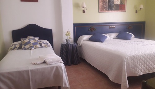 Family Triple Room, City View