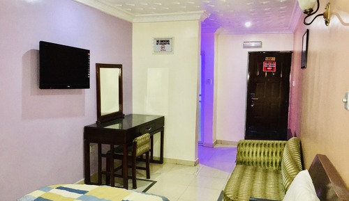 Executive Room