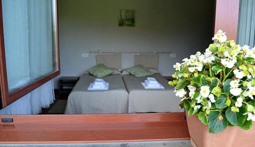 Triple Room, Accessible, Private Bathroom
