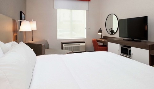 Room, 1 King Bed, Accessible (Hearing)