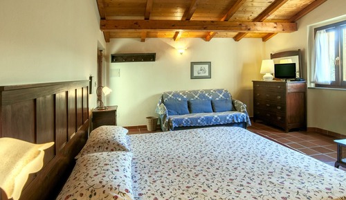 Superior Double Room, Ensuite, Garden View