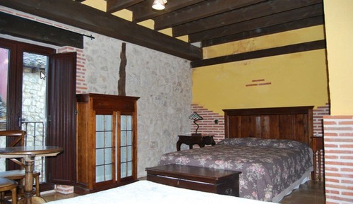 Family Room, 1 Bedroom