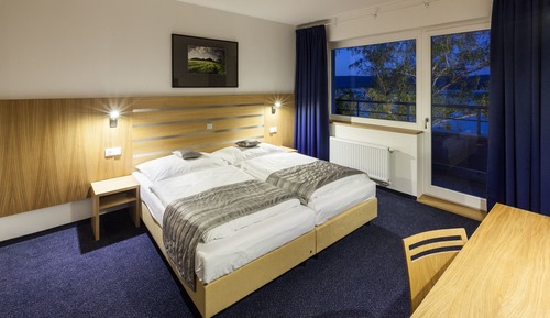 Double or Twin Room, Lake View