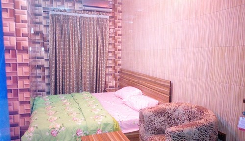 Premier Suite