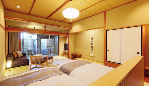 Traditional Room, Non Smoking, Private Bathroom, Meals in the Restaurant