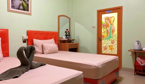 Twin Bungalow