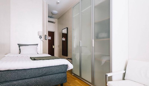 Business Single Room
