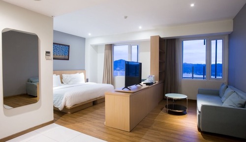 Executive Room, 1 King Bed