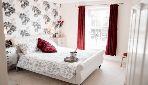 Luxury Double Room, Ensuite (Bridal Room)