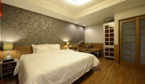 Premium Double Room