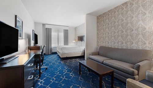 Suite, 1 King Bed, Non Smoking, Refrigerator & Microwave