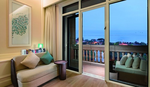 Executive Room, 1 King Bed, Accessible