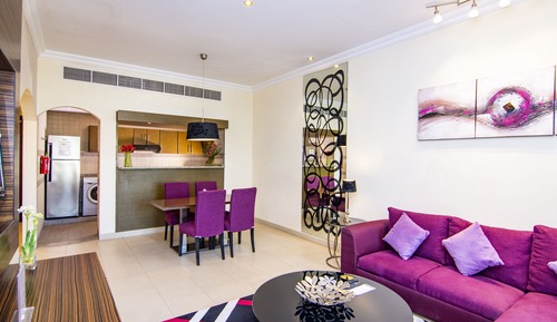 Deluxe Two-Bedroom Apartment