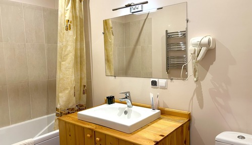 Classic Double Room, 1 Queen Bed, Balcony, Lake View