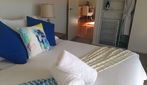 Premier Apartment, 1 Queen Bed, Hot Tub, Sea View