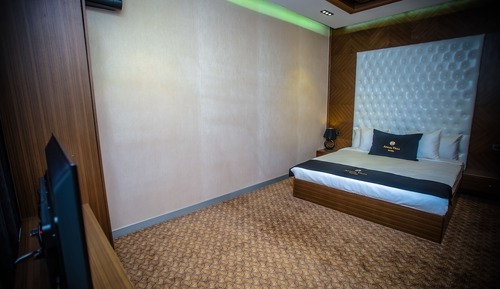 Comfort Suite, 1 King Bed