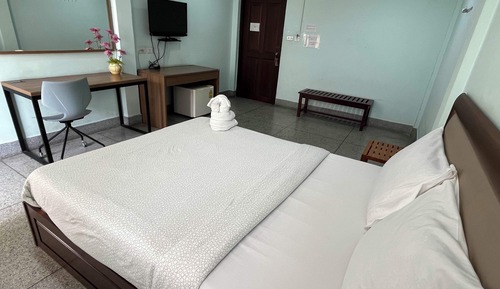 Economy Double Room