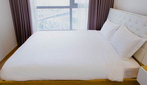 Luxury Apartment, 3 Bedrooms, Balcony, River View