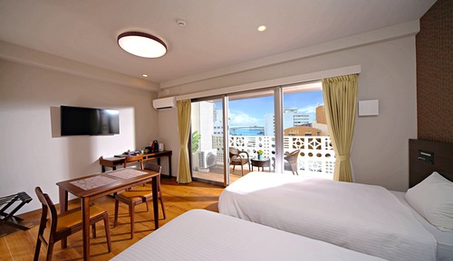 Condo 2 bedrooms, Non-Smoking Pet not allowed (6th - 9th Floor)