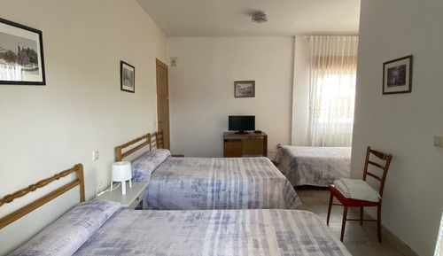 Economy Double Room, Private Bathroom