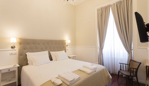 Double or Twin Room, Private Bathroom (6)
