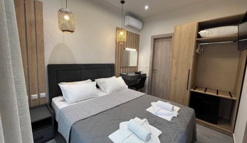 Deluxe Townhome