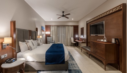 Executive Double Room, 1 King Bed, Garden View