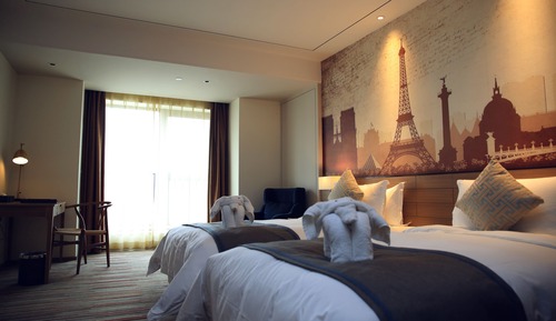 Superior Twin Room