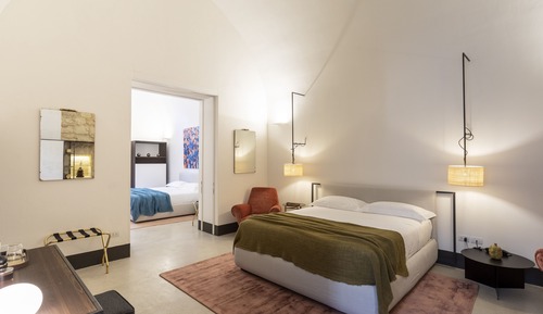 Grand Suite, Annex Building