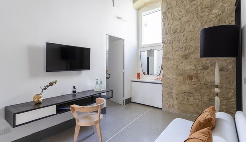 Standard Suite