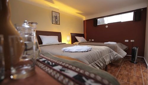 Twin Room (Doble)