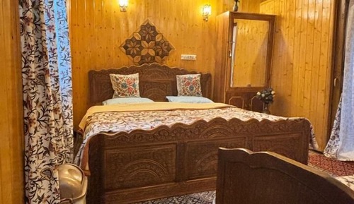 Executive Room, 1 King Bed with Sofa bed, Mountain View