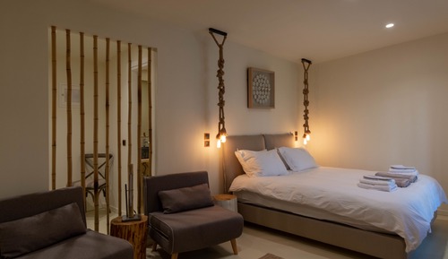 Suite, Garden View