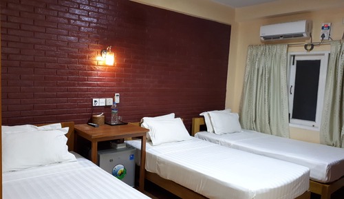 Superior Triple Room