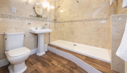 Deluxe Double or Twin Room, Ensuite, Garden View (Briar)