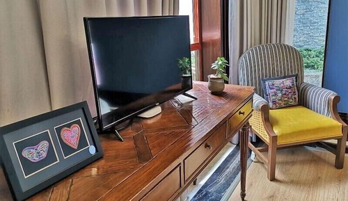 Design Triple Room (B)