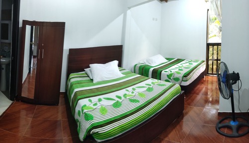 Family Cabin, 3 Bedrooms, Pool View (Isabella)